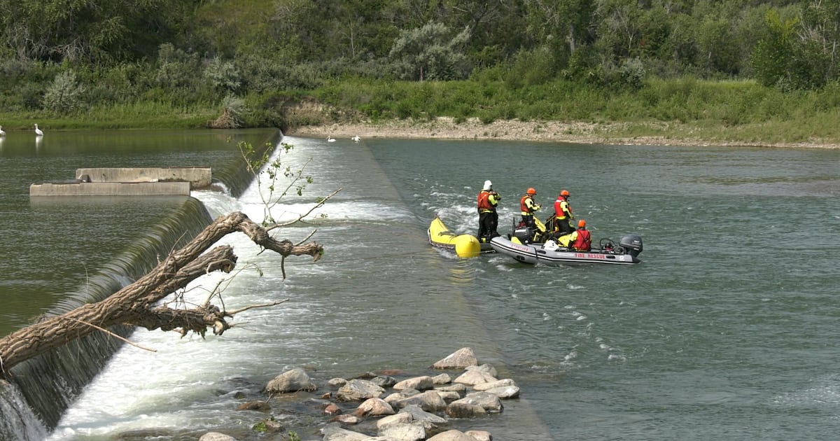 Lethbridge Fire and Emergency Services urge river safety amid summer heat