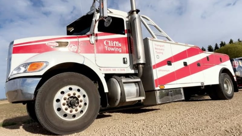 Cliffs Towing reopens under new management