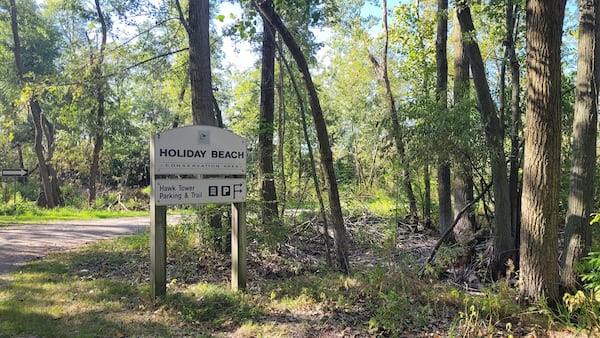 Realtors, greenhouse growers, researchers join opposition to ERCA consolidation plan
