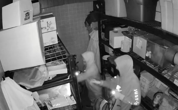Golf clubs, merchandise stolen during golf course clubhouse break-in: RCMP