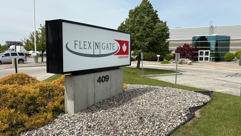 Flex-N-Gate workers ratify three-year contract