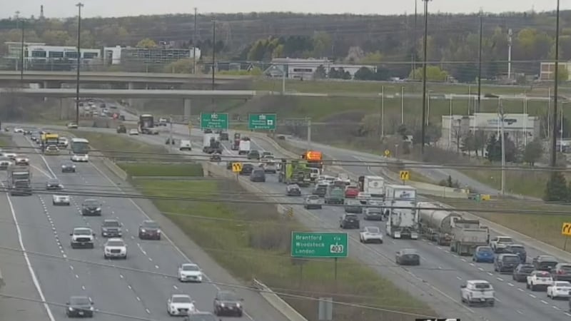 ‘Major issues:’ Two WB lanes closed on Hwy. 401 near Milton following multiple collisions