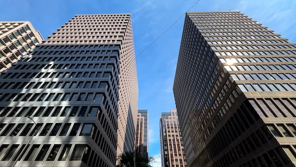 Will federal departments have enough space for public servants in office 4 days a week?