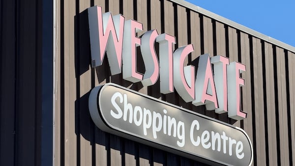 Here’s when Ottawa’s first shopping mall will close and be demolished