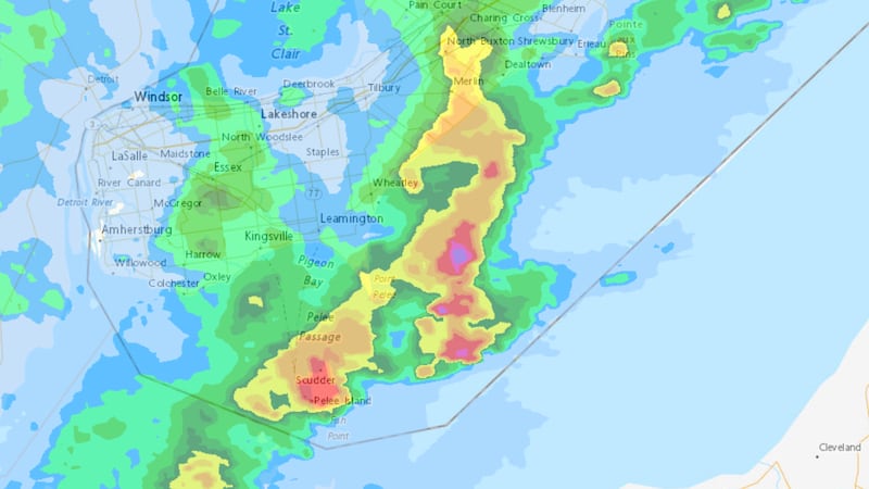 Environment Canada warns of severe thunderstorms, hazardous travel conditions