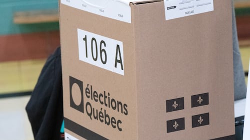 Lawsuit filed over French-only Quebec election voting mailouts