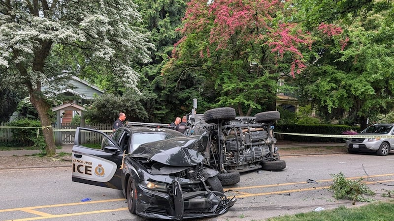 Senior critically injured, officers hospitalized after vehicle ramming incident, Vancouver police say