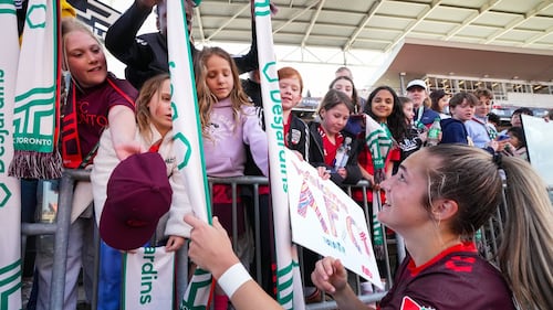 Toronto takes over third in NSL with 2-0 win over Roses