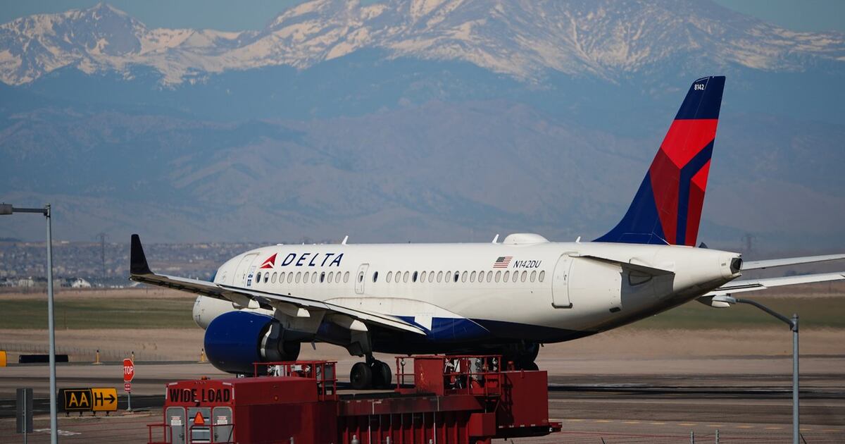 Delta flight ‘felt a big bang’ after apparently being hit by firework ...
