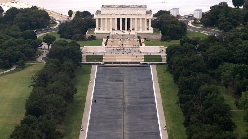 Lincoln Memorial Reflecting Pool named after ‘orange-coloured man’ on Google Maps
