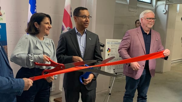 Montreal inaugurates 50 studios to help people come out of homelessness