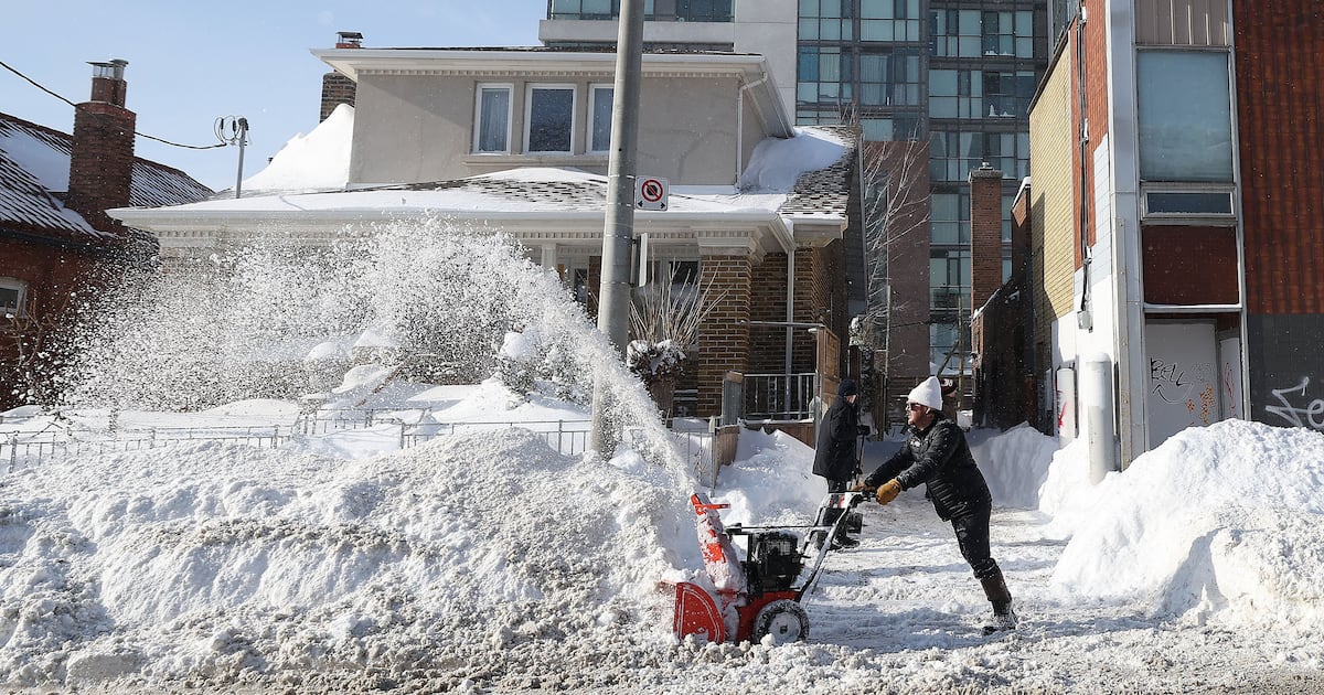 Toronto digs out from the biggest single-day snowstorm in its history. Live updates here