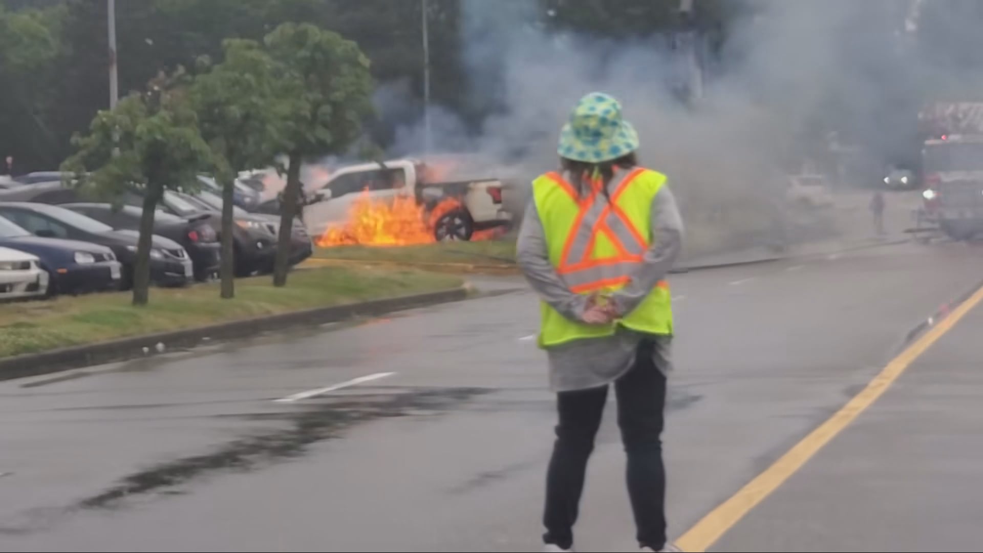 Crews douse EV fire in Abbotsford Costco parking lot