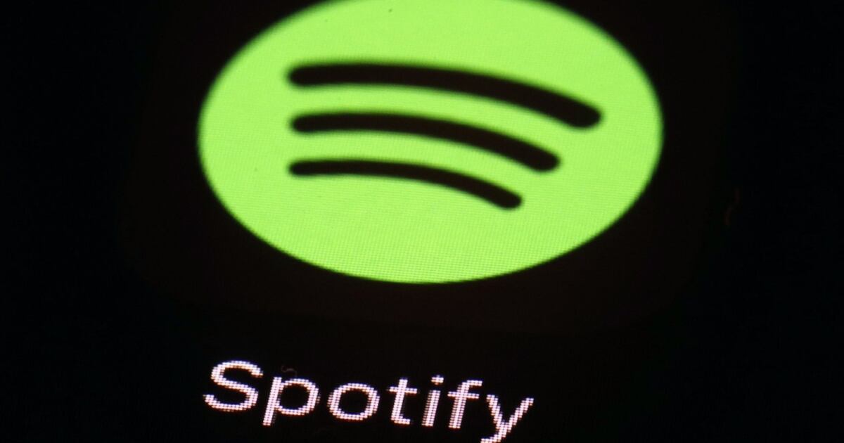 Spotify führt ein Badge zur Kennzeichnung von KI-Musik ein