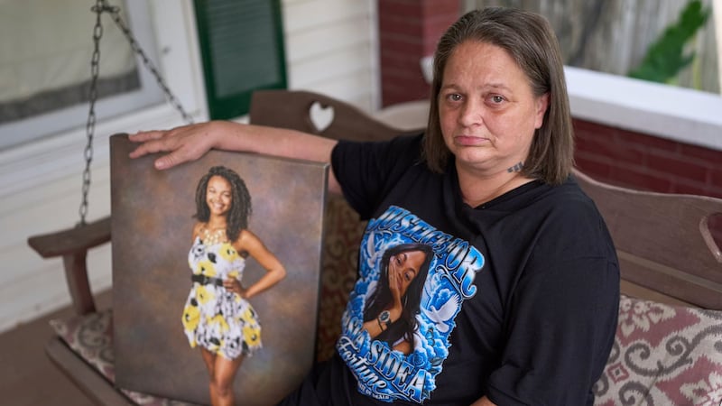 Judge sets US$5M bond for third suspect charged in death of Black woman found hanging in tree