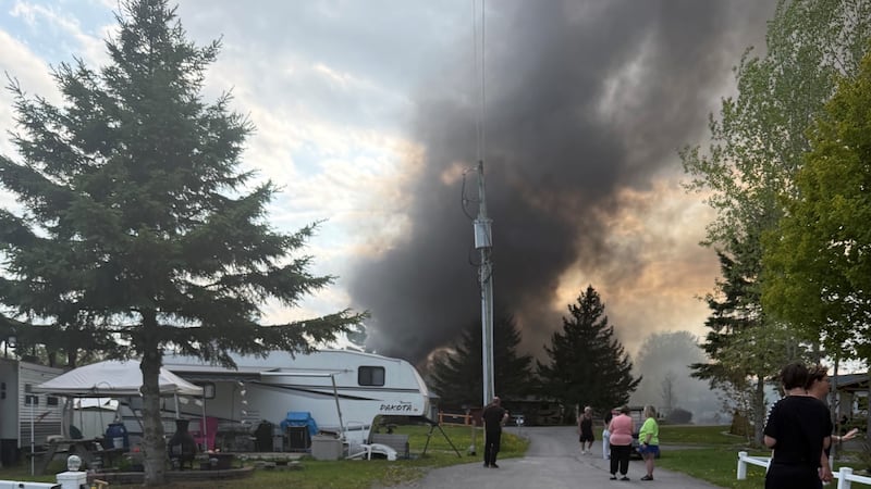 Fire engulfs trailers at campground east of Ottawa