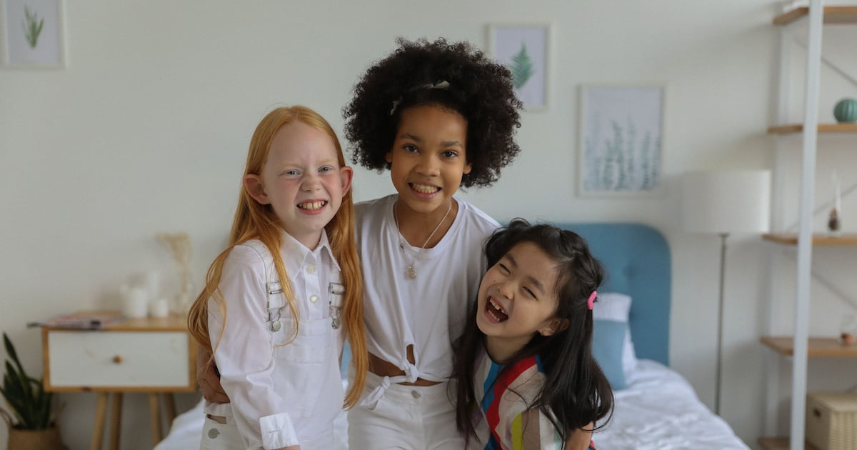 Having a best friend in school can change a child's experience - if they're well-liked