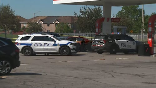 Peel police say officer, suspect injured after criminal investigation in Etobicoke