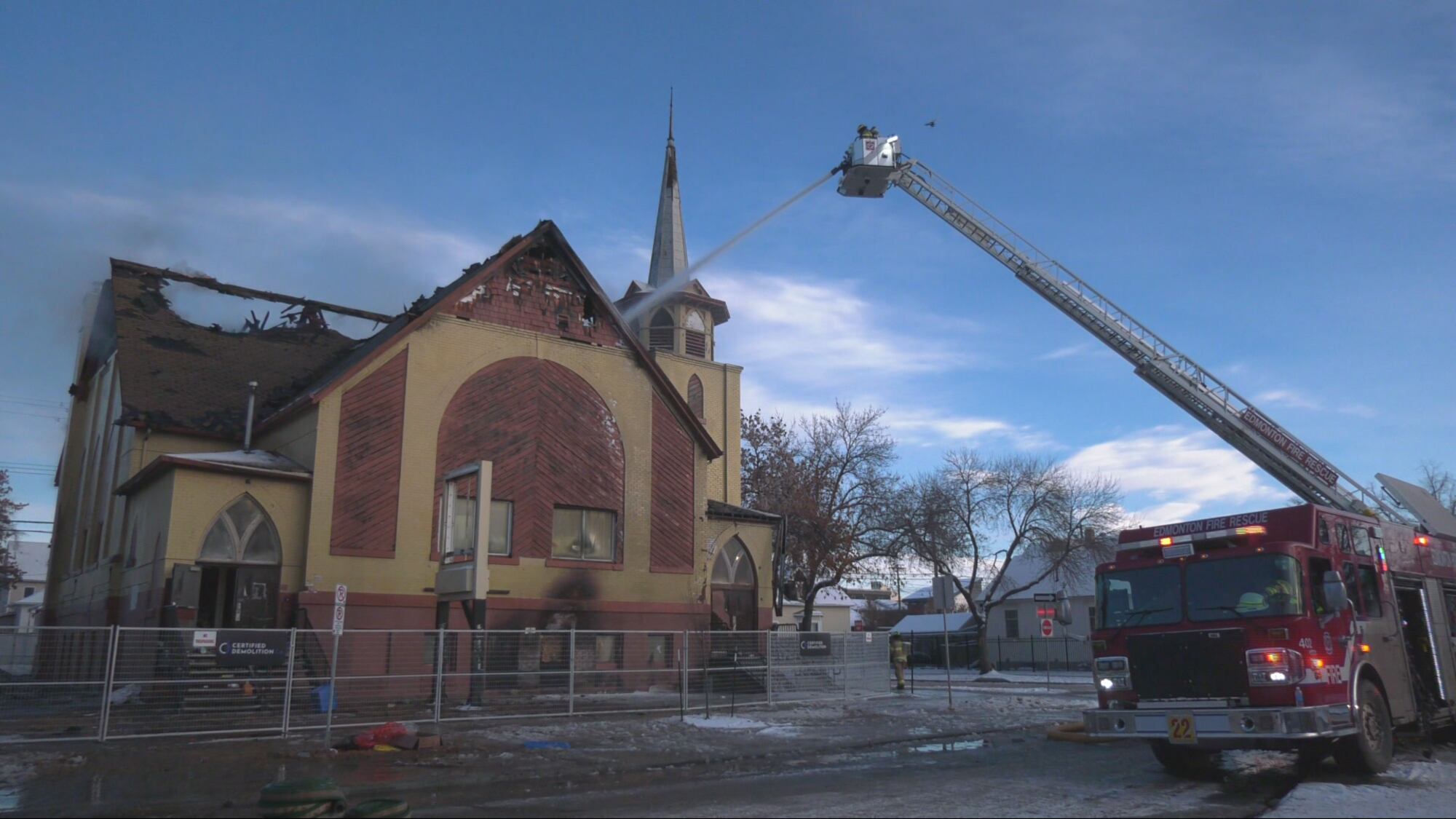 Crews respond to central Edmonton church fire – CTVNews