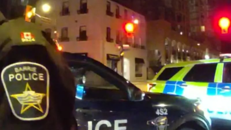 Barrie stabbing sends man to hospital Friday