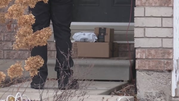 Porch piracy and shoplifting surge in December: Tips to avoid theft