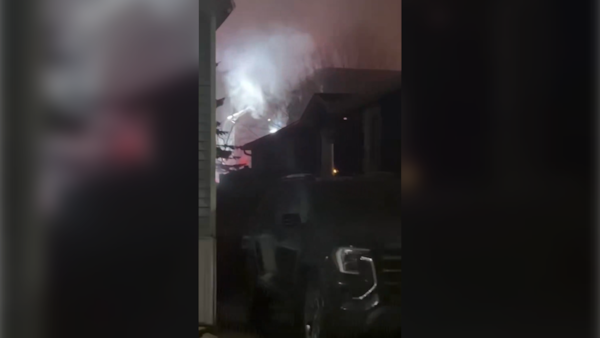Two rescued from Spryfield, N.S., apartment fire