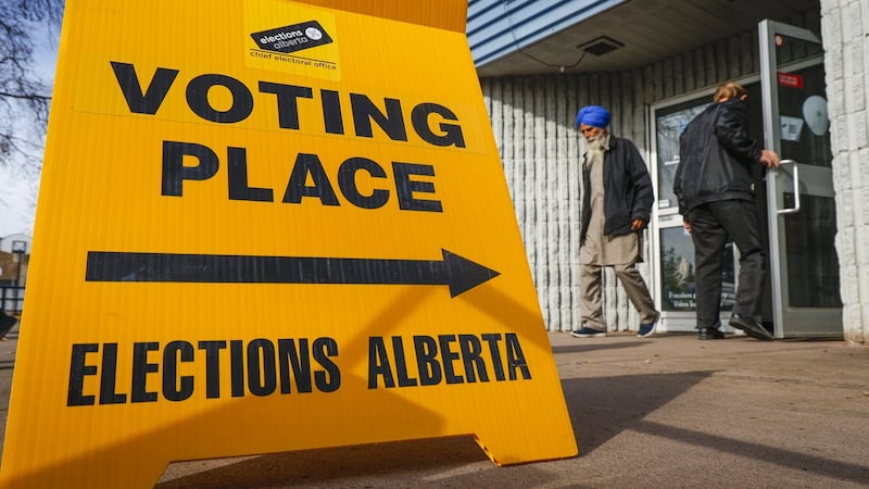 Elections Alberta says not enough space for additional referendum scrutineers