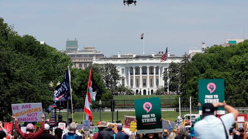 Person shot by law enforcement near Washington Monument, Secret Service says