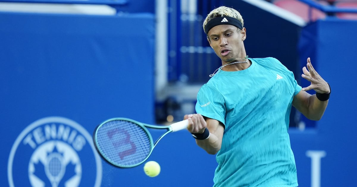Der Kanadier Gabriel Diallo erreicht die dritte Runde beim Shanghai ...