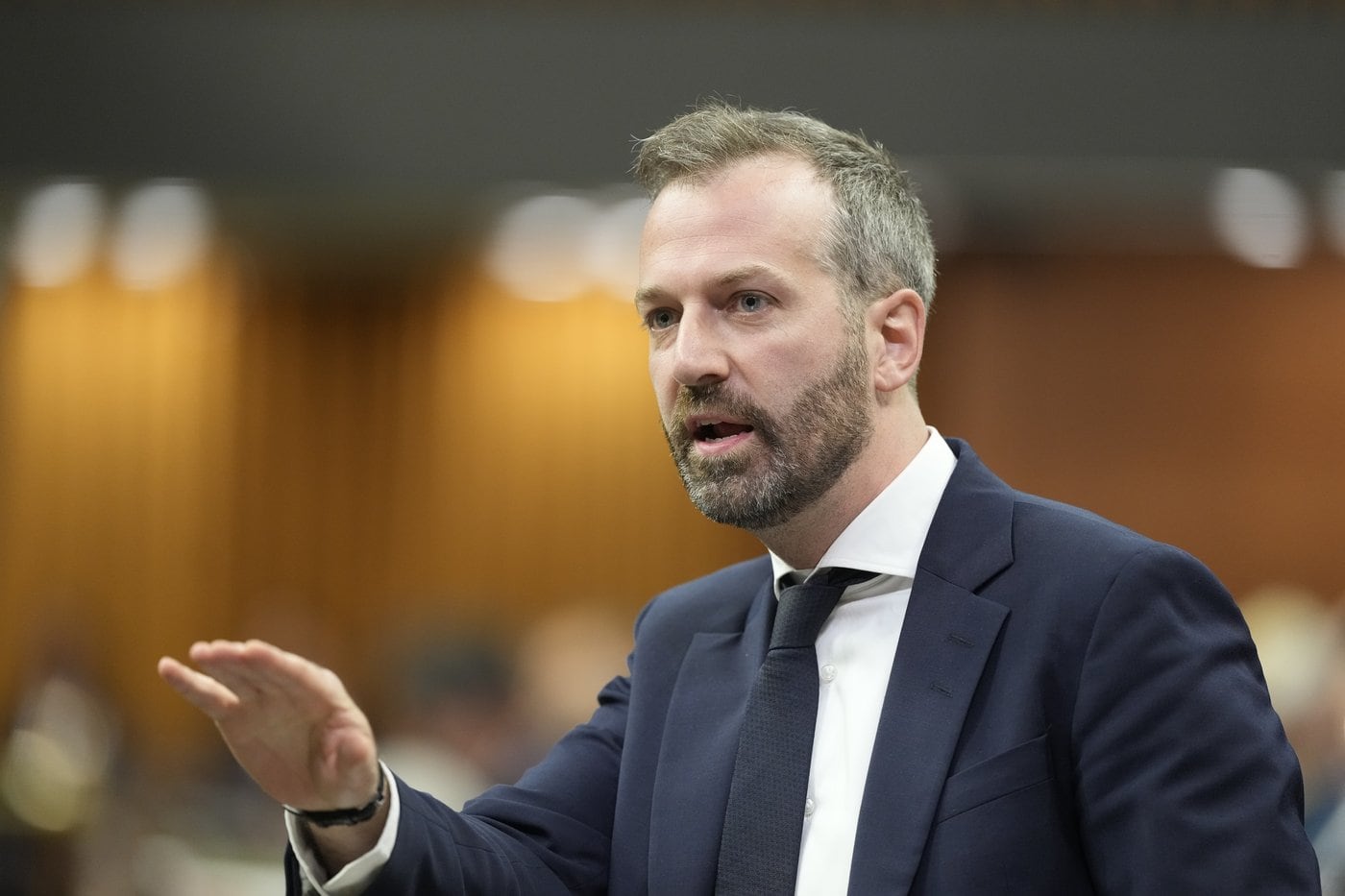 Quebec and Ottawa agree to streamline environmental assessments