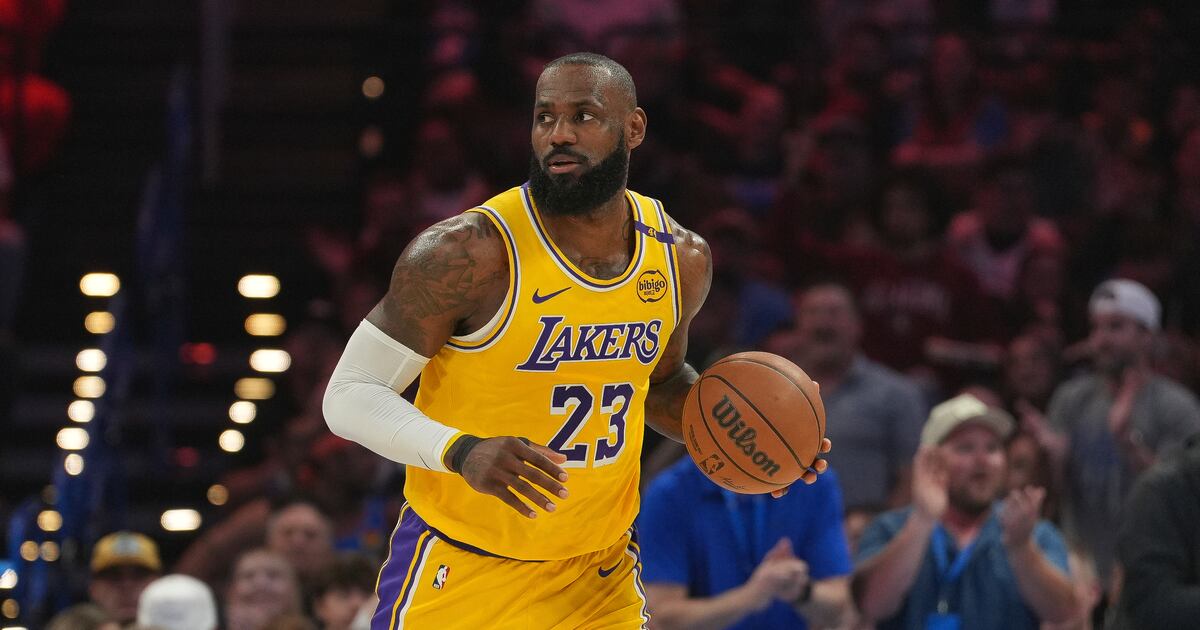 LeBron James becomes first professional male athlete to have likeness ...