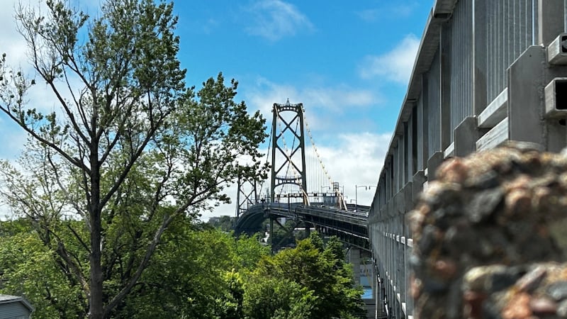 Overnight closures announced for Halifax’s Macdonald Bridge