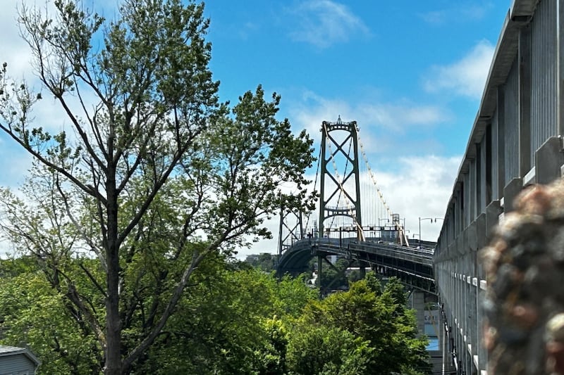 Overnight closures announced for Halifax’s Macdonald Bridge