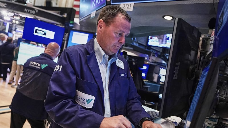 Sharp drops in Big Tech companies pull indexes mostly lower on Wall Street