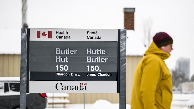 Federal public service has lost 23,000 staffers in two years: budget watchdog report