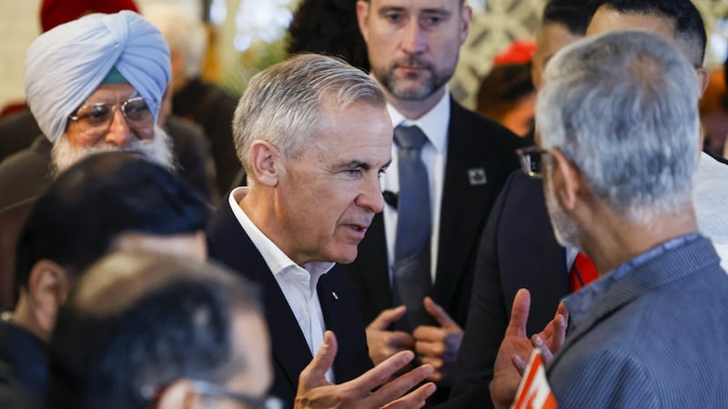 Warm welcome for Carney in Calgary, stumping for unity as Alberta hurtles toward vote