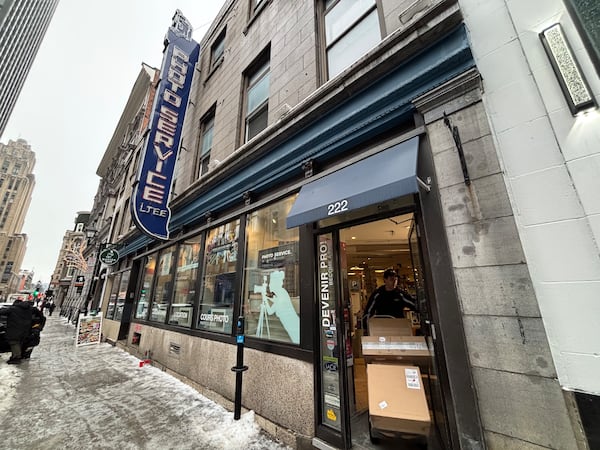 Montreal photo shop closing its doors after 9 decades