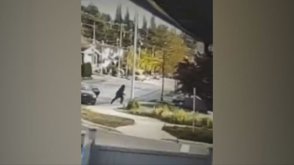 Video shows moments leading up to brazen Surrey, B.C., shooting that killed one man, injured another