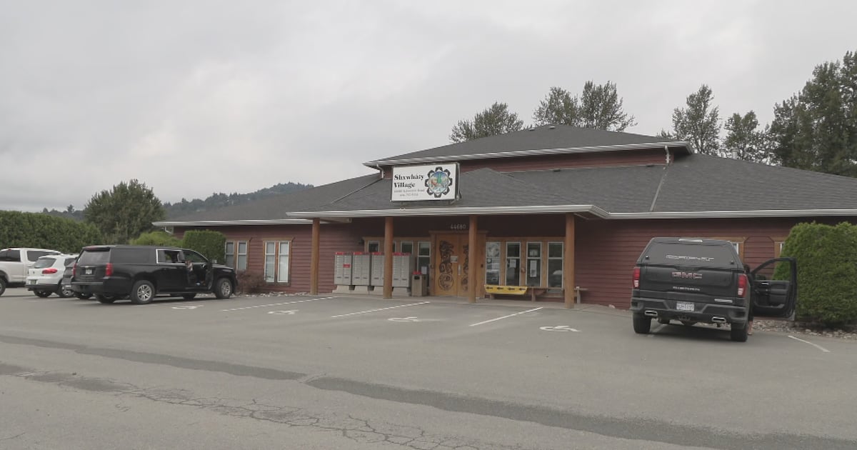 ‘It’s taken a lot of heaviness off their hearts’: Community steps up to help wildfire evacuees