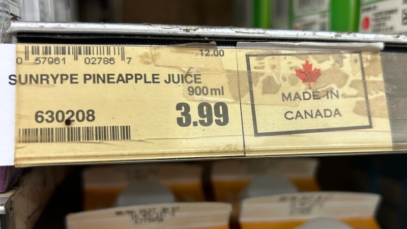 ‘Buy Canadian’: Local grocers in Winnipeg label domestic products amid U.S. trade war