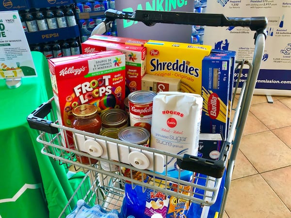 Food donation drive at Great Canadian Superstore supports Downtown Mission