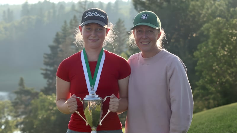 Mother, daughter become first to share Saskatchewan amateur golf title