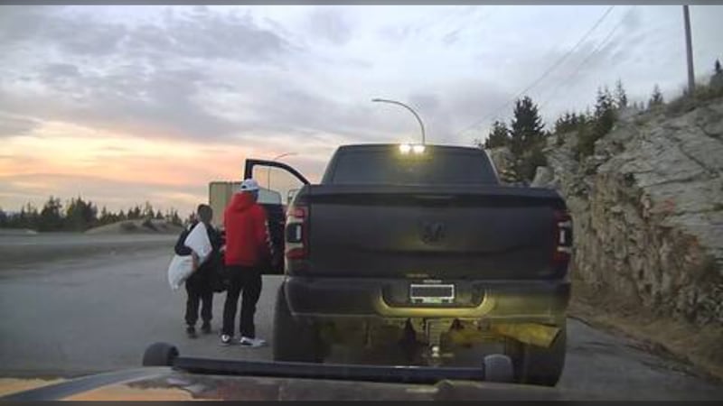 ‘No margin for error’: Lifted pickup truck impounded after driver clocked at 208 km/h, police say