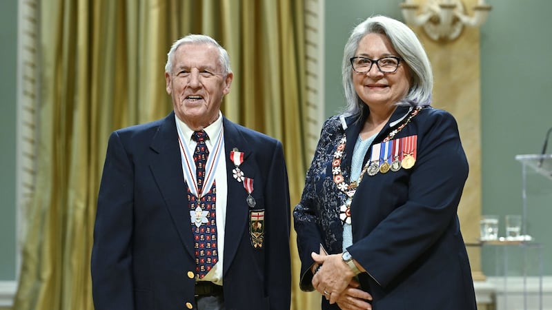 World champion curler, long-time CBC broadcaster Don Duguid dies at 90