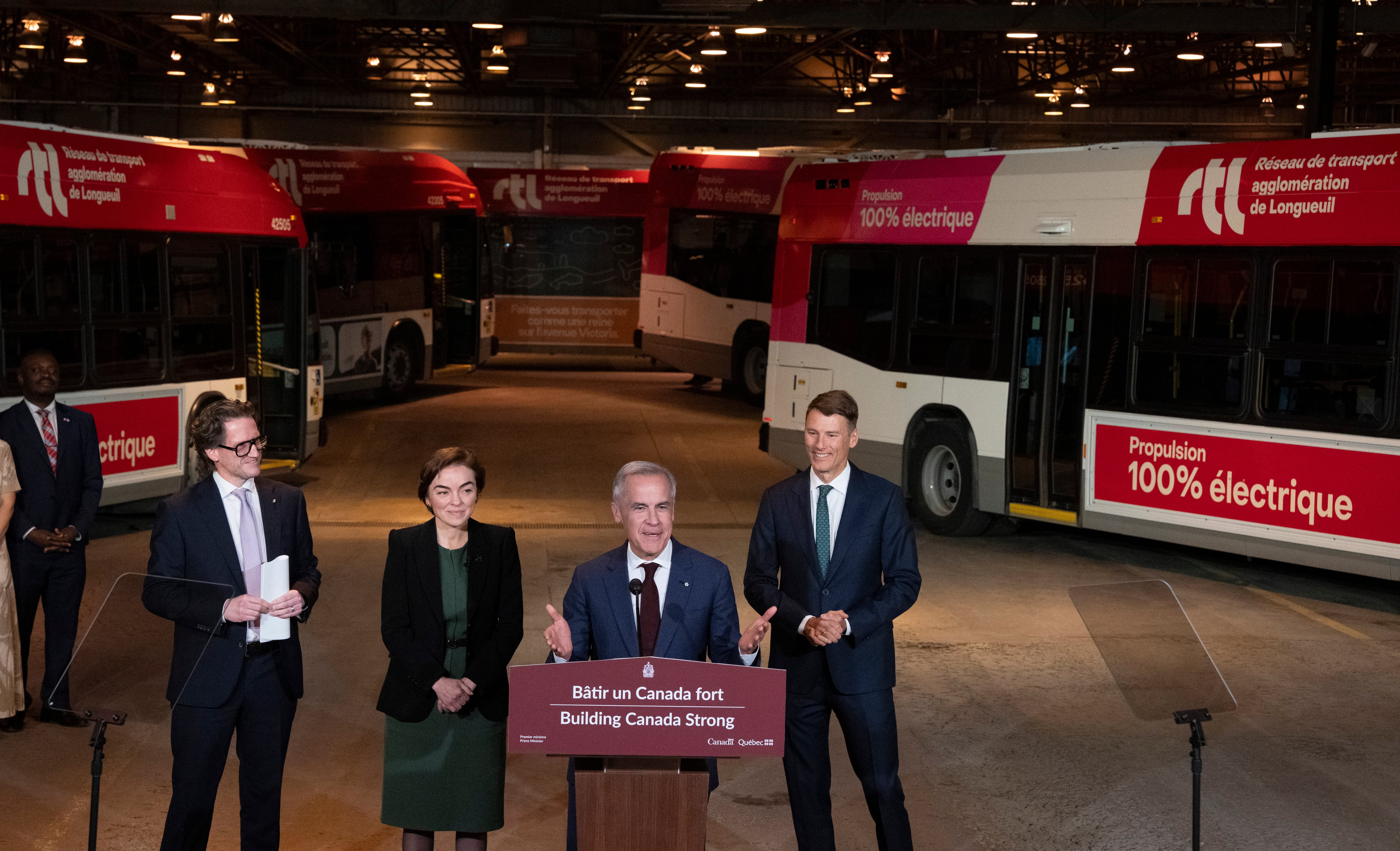 Canada reaches deal with Quebec on billions of dollars in infrastructure fu