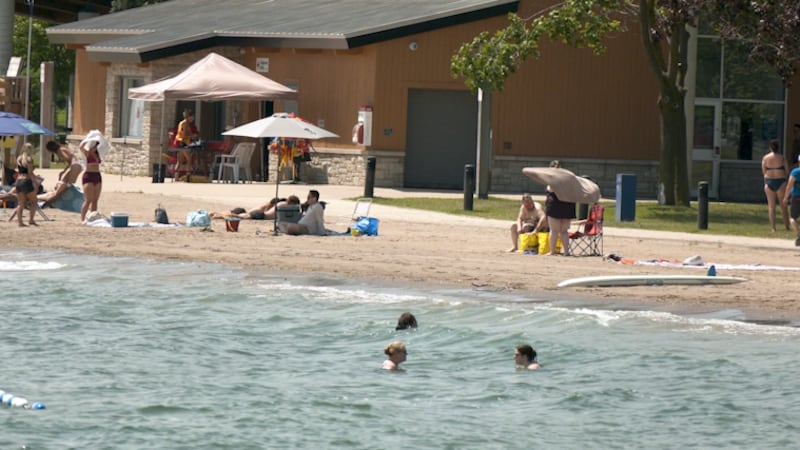 Region embracing hot temperatures during heatwave