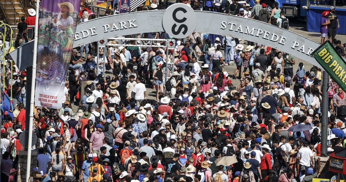 Alberta y Calgary beef sobre los niveles de ruido Stampede quashed, premier y alcalde dicen