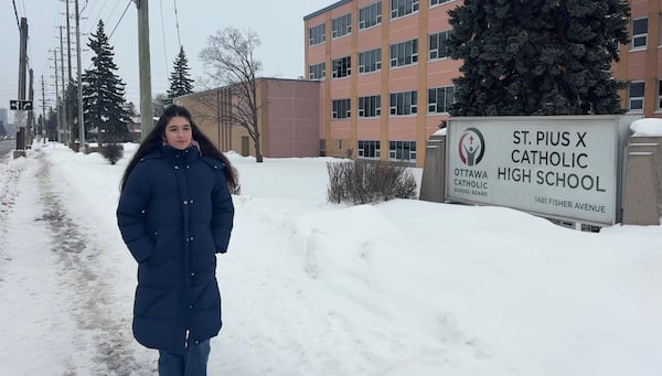 Advocates calls on federal government to protect children online