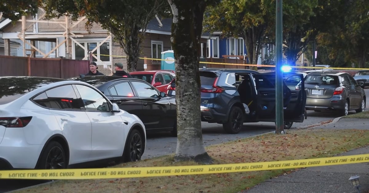 Police seeking suspect after targeted shooting at Spanish Banks - CTV News