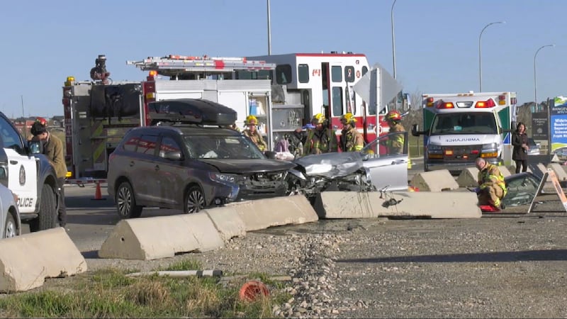 Passenger extricated from vehicle after Seton crash